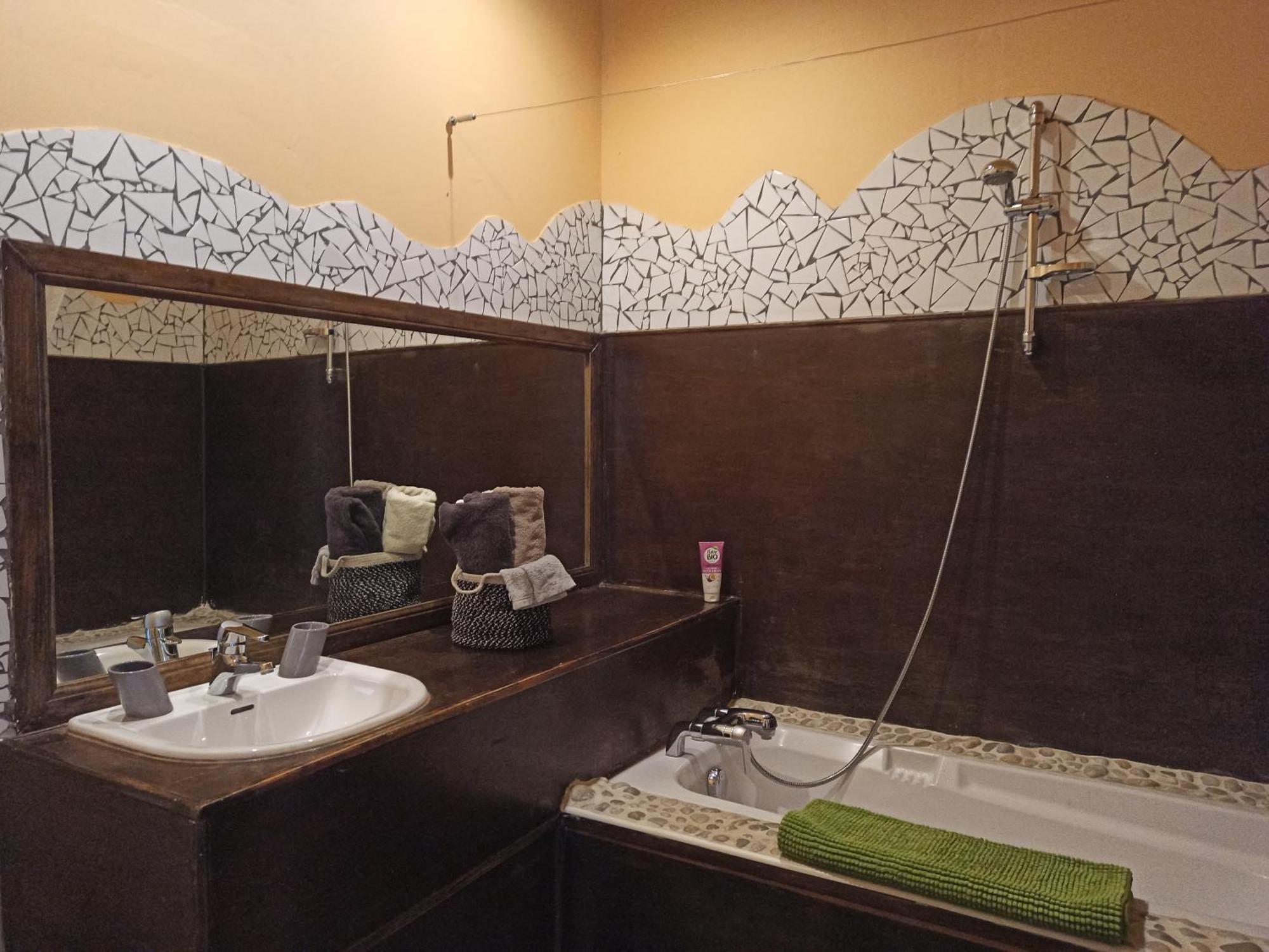 Bed and Breakfast Le Dinanga Leran Екстер'єр фото